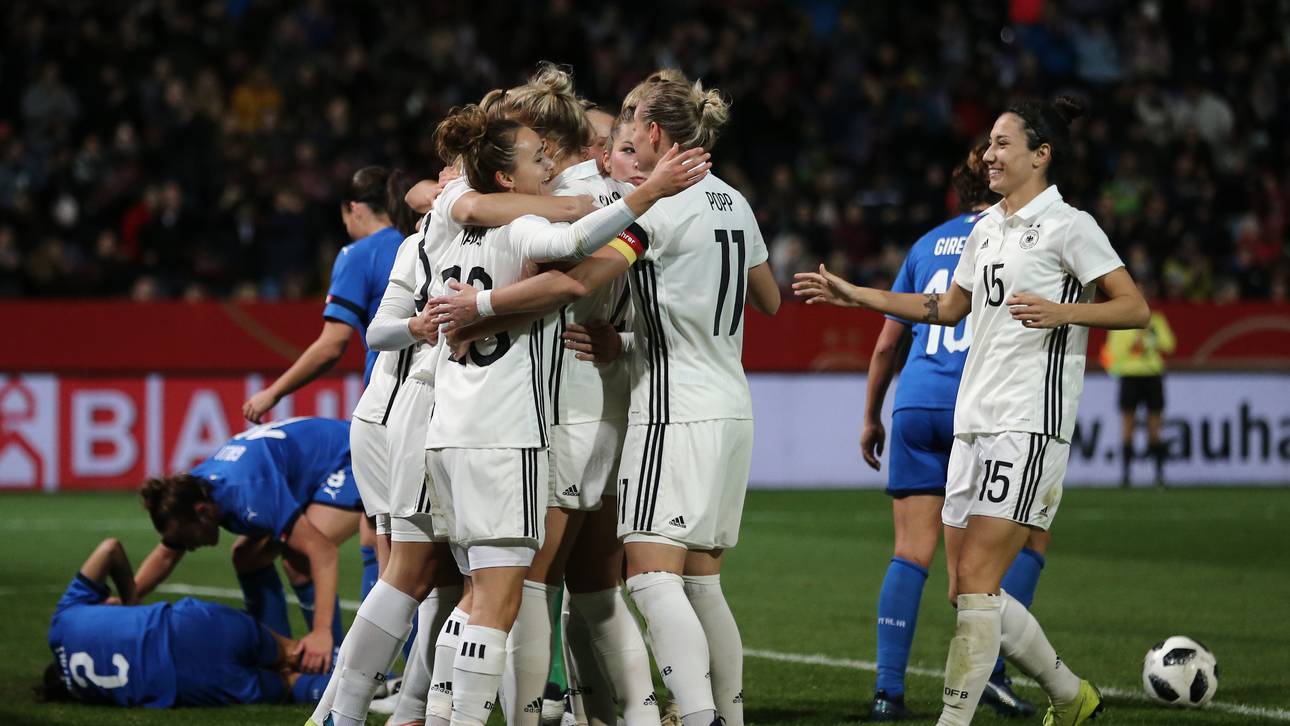 DFB-Frauen in Torlaune