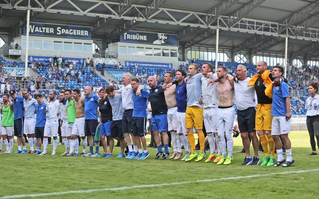 Meppen Steigt Nach Elfmeterschiessen Gegen Mannheim In 3 Liga Auf