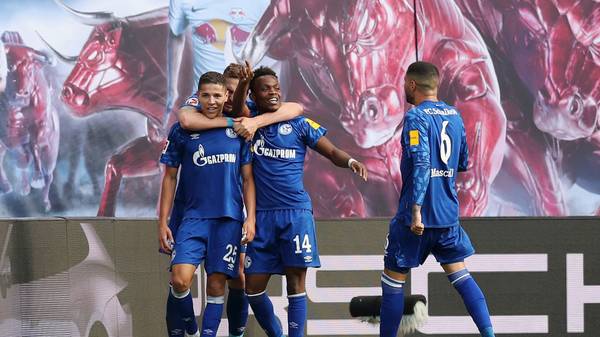 Schalke schlägt RB Leipzig mit 3:1