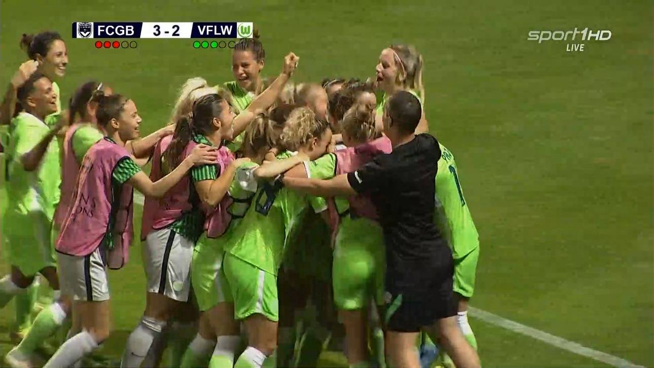 Elfer-Gigantin Schult rettet Wolfsburg