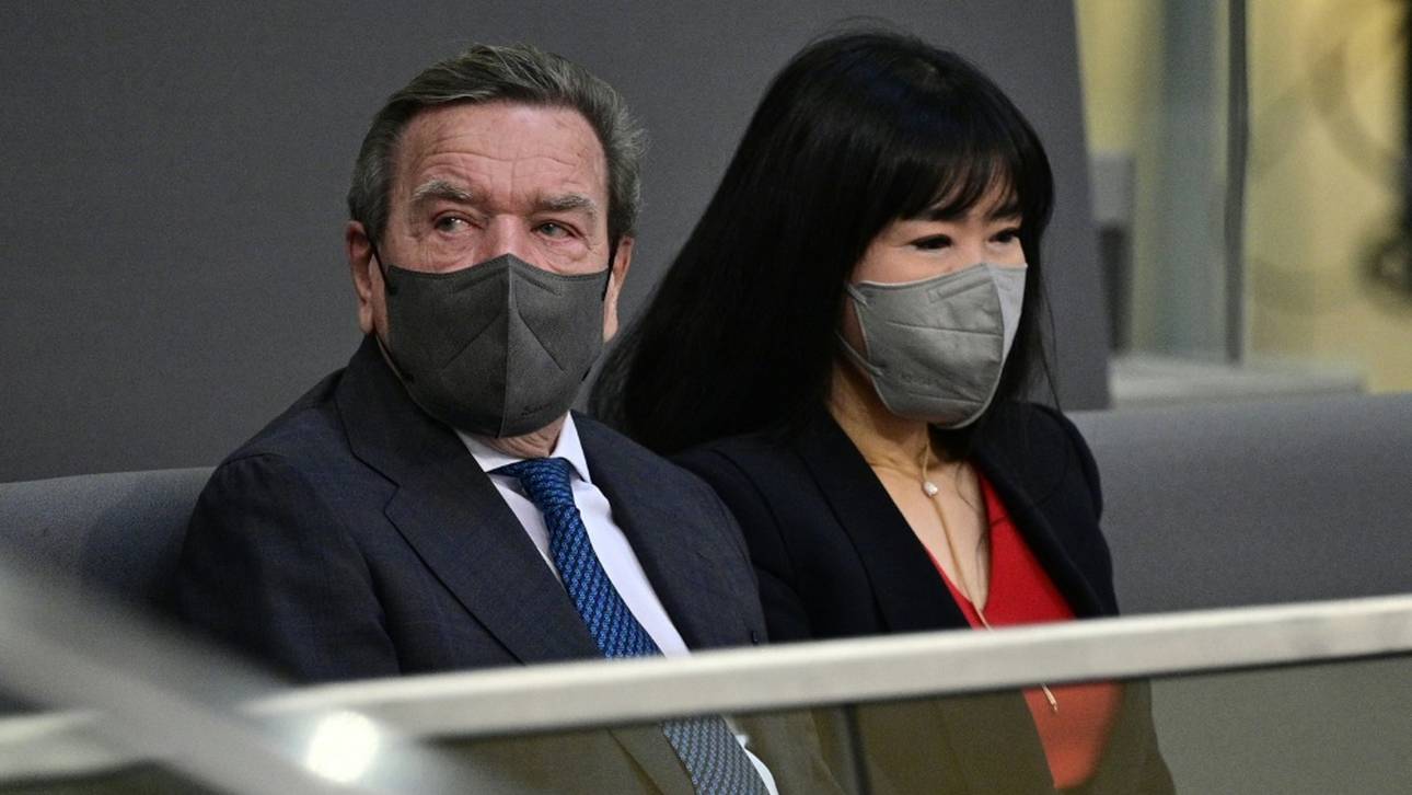 DFB entzieht Schröder Ehrenmitgliedschaft