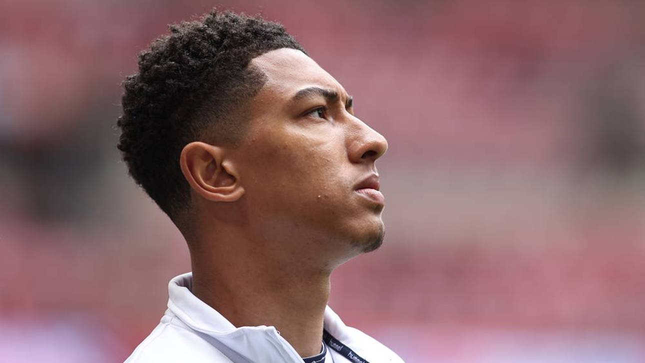 England staunt über Bellingham-Deal