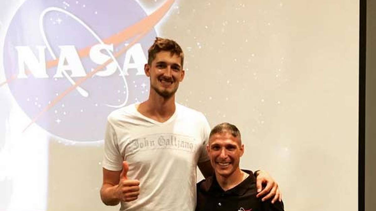 Auch für einen Besuch bei der NASA bleibt in der Vorbereitung auf die neue NBA-Saison noch Zeit