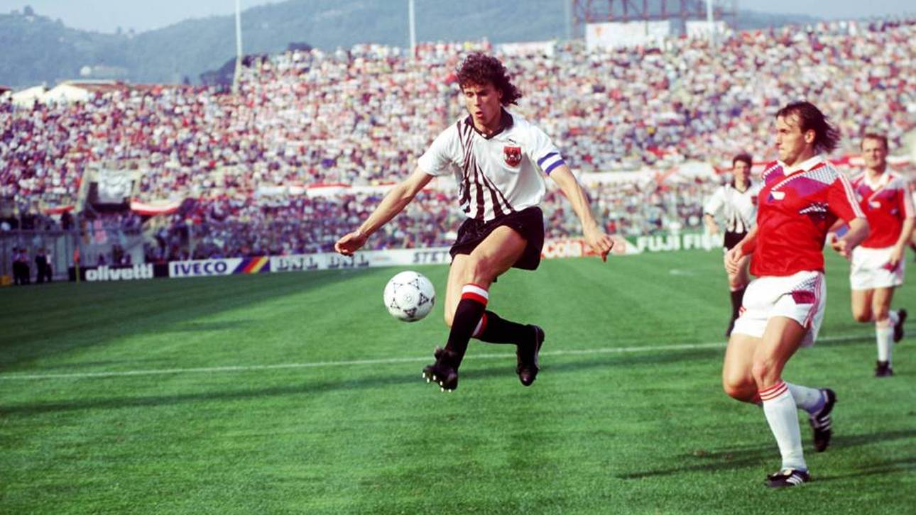 Tore-Zoff: Ikone macht ernst