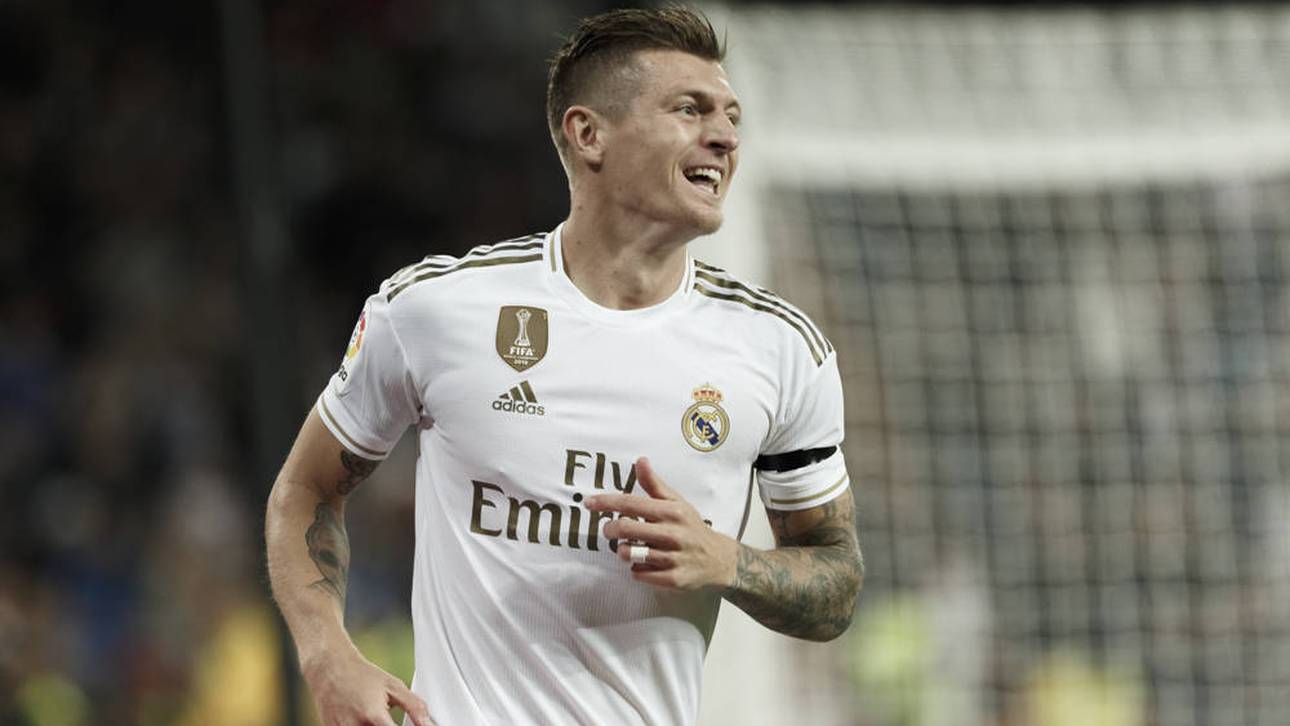 Kroos witzelt über HSV-Trainersuche