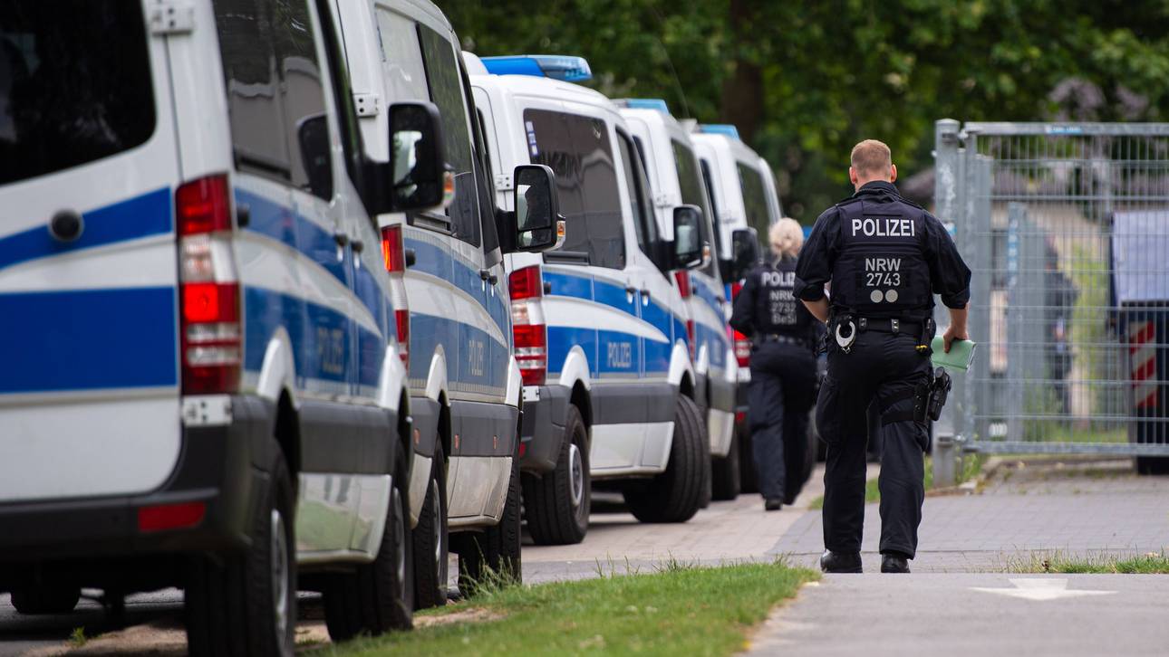 240 Fans treffen sich zu Prügelei