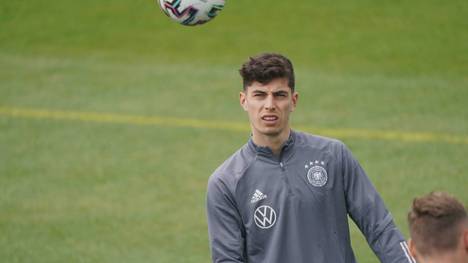 Kai Havertz ist im Trainingslager der Nationalmannschaft angekommen. Jogi Löw hat ein Luxusproblem: Wo soll der Finaltorschütze aus dem Champions-League-Finale spielen?