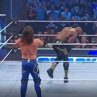 Hier fixiert WWE einen Titel-Kracher