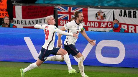 Harry Kane (r.) führte England ins EM-Finale