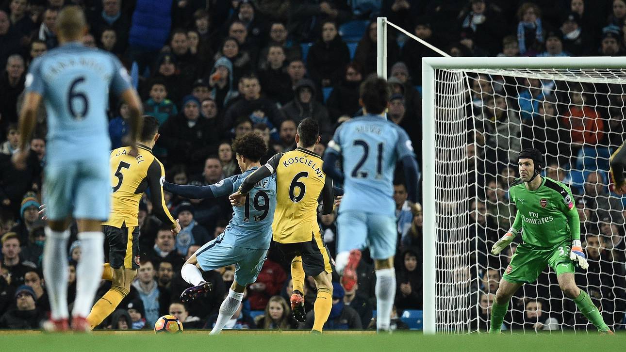 Video: Sanes Debüt-Tor dreht Spiel gegen Özils Gunners