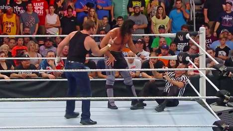 Das Match zwischen Dean Ambrose  und Seth Rollins endete unentschieden