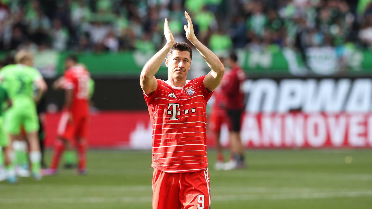 Lewy spricht in Spanien