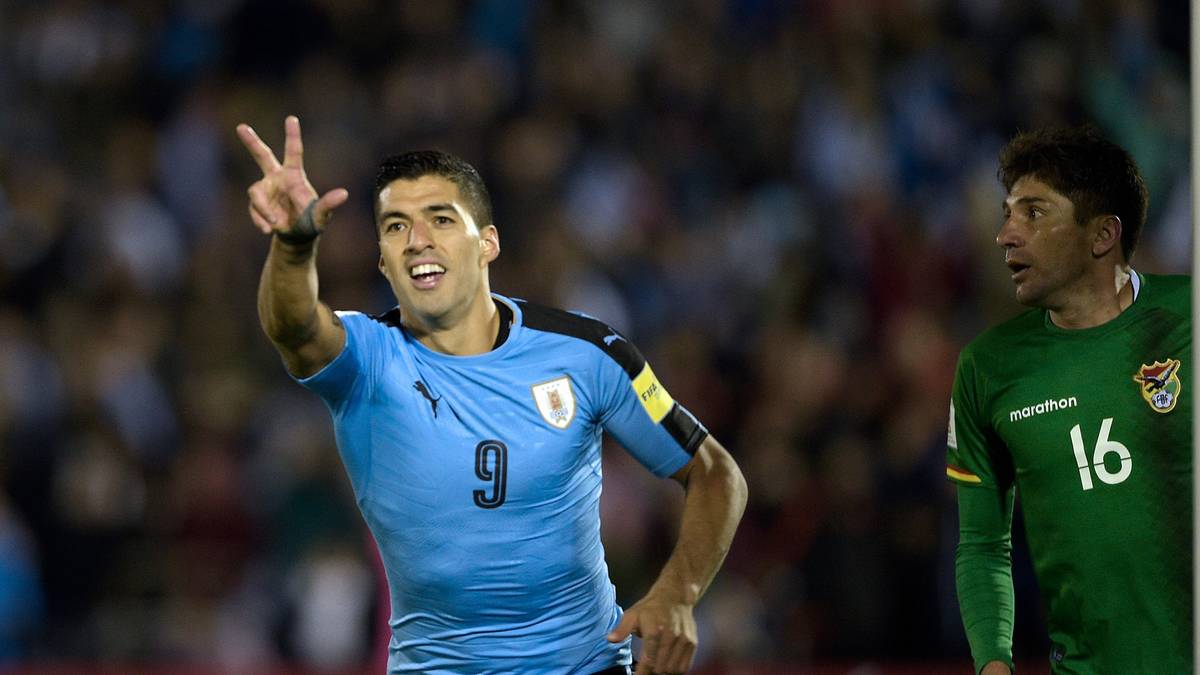 TOPF 2 - URUGUAY (17): Gegen Bolivien gewinnt das Team von Barcelonas Luis Suarez mit 4:2 und sichert sich das Ticket nach Russland. Suarez erzielt zwei der Tore im entscheidenden Spiel