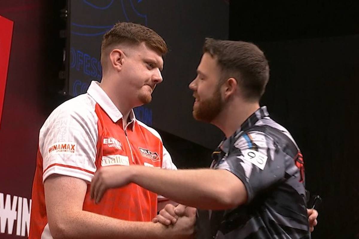 Niko Springer gewinnt das deutsche Duell gegen Kevin Troppmann relativ deutlich mit 6:2. Springer nutzt immer wieder die Doppelschwäche von Troppmann aus und steht in der nächsten Runde Stephen Bunting gegenüber.