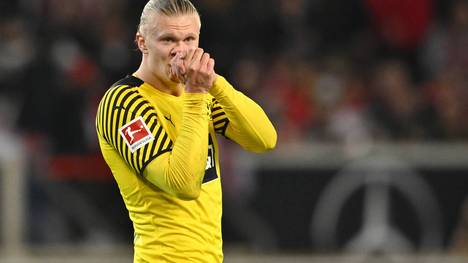 BVB-Topstürmer Erling Haaland könnte den Verein trotz Torflaute verlassen. Trainer Marco Rose glaubt nicht, dass die Wechselgerüchte den Norweger hemmen. Auch zu zu Doppelpacker Julian Brandt äußert er sich.