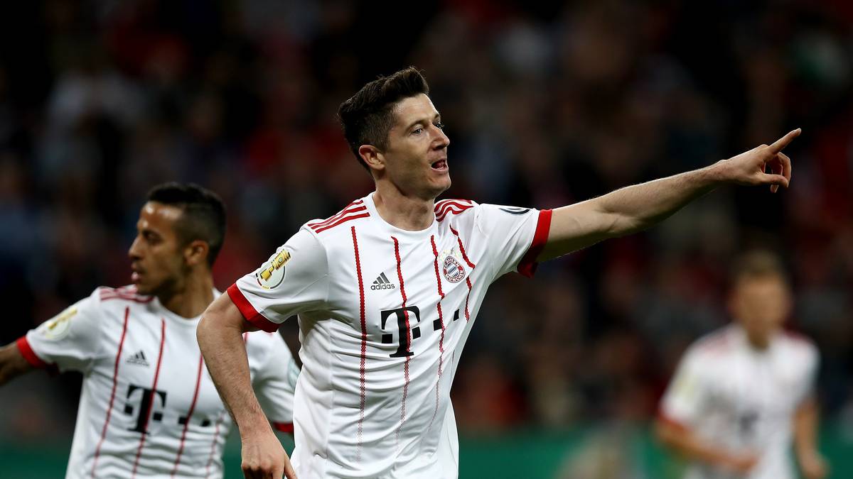 Der Torjäger netzt damit bereits das vierte Mal im Pokal-Wettbewerb - und es sind gerade mal neun Minuten rum