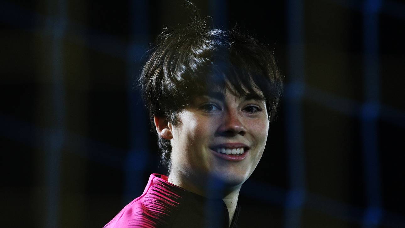 SC Sand holt PSG-Torhüterin Voll