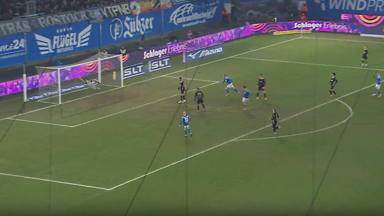 Hansa Rostock - Erzgebirge Aue | Highlights der 3. Liga im Video