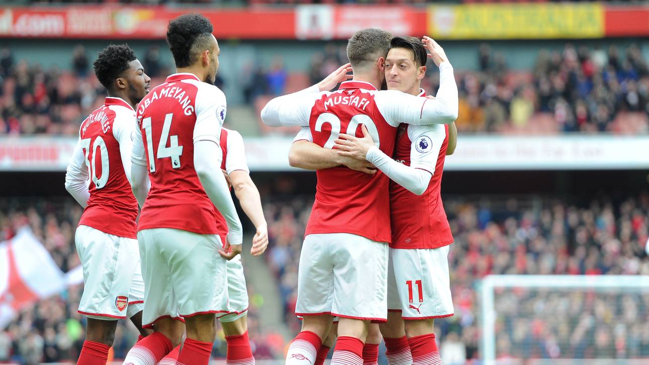 Özil bricht Cantonas Rekord