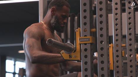 Für den Restart in der NBA müssen die Spieler bald in Quaräntine. LeBron James und AD machen sich gemeinsam fit.