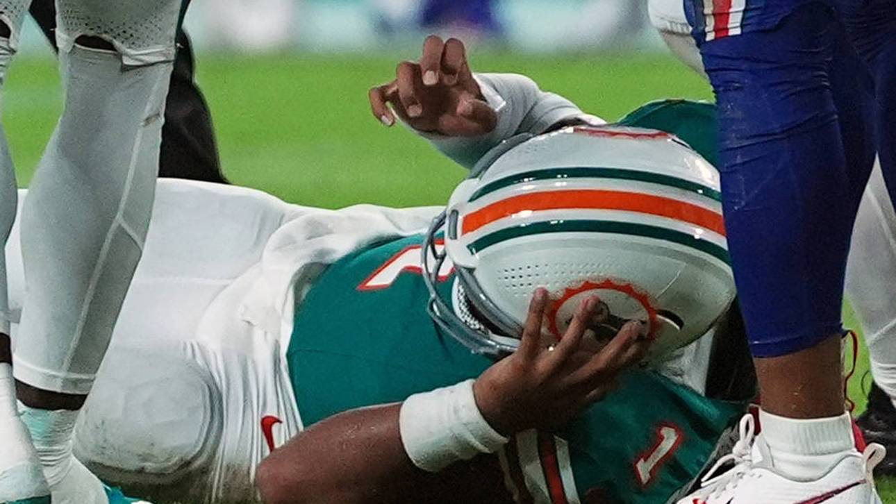 Tua Tagovailoa kurz nach seiner erlittenen Gehirnerschütterung im Spiel gegen die Bills