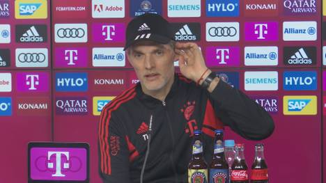 Bayern-Trainer Thomas Tuchel spricht auf der Pressekonferenz über Jamal Musiala, der beim Pokal-Aus den entscheidenden Elfmeter verschuldet hatte.