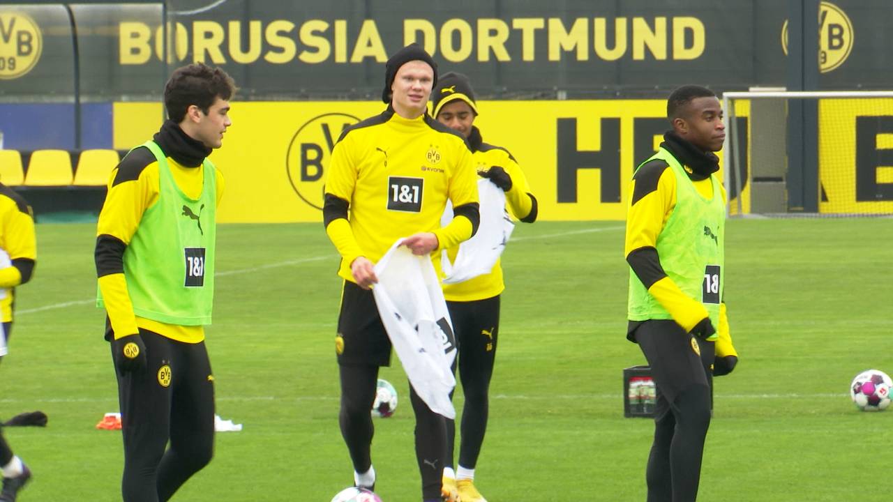 Die BVB-Profis verzichten in der Corona-Krise auf Gehalt
