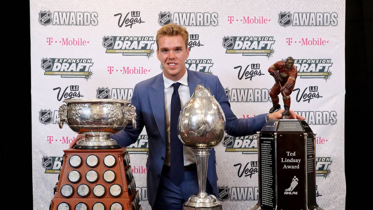 2017 NHL Awards and Expansion Draft