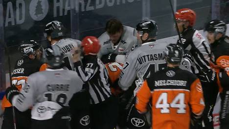 Die Highlights der Partie Grizzlys Wolfsburg - Kölner Haie aus der PENNY DEL im Video.