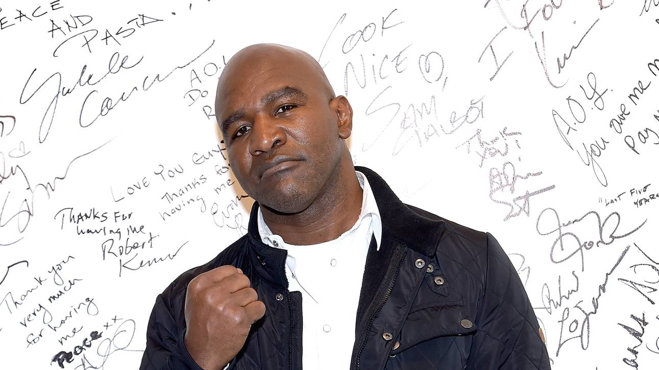 Ex-Champ Holyfield kämpft gegen Romney