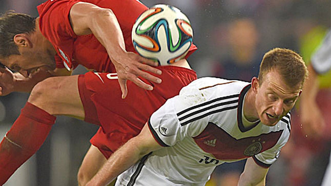 Volland und Meyer für Hrubesch