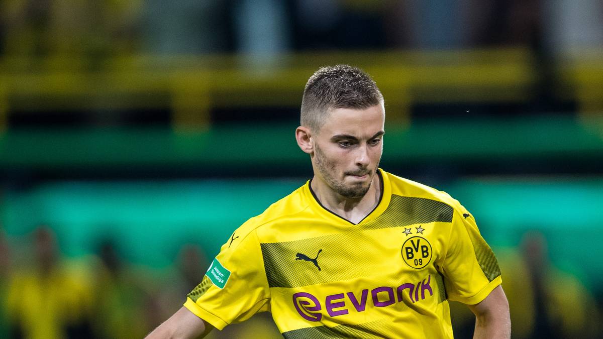 JANO BAXMANN: Der 20-Jährige wurde 2017 mit der U19 des BVB deutscher Meister. Er agiert in der U23 zumeist als Außenstürmer und verfügt dabei über einen guten Abschluss