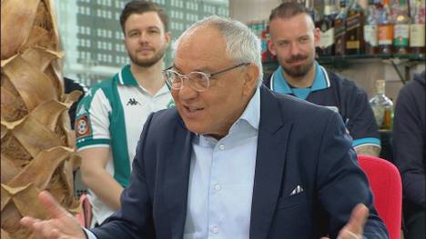 Felix Magath war von 2004 bis 2007 Trainer bei Bayern München und erzählt in der Runde des STAHLWERK Doppelpass, weshalb er nie richtig glücklich geworden ist an der Isar. 