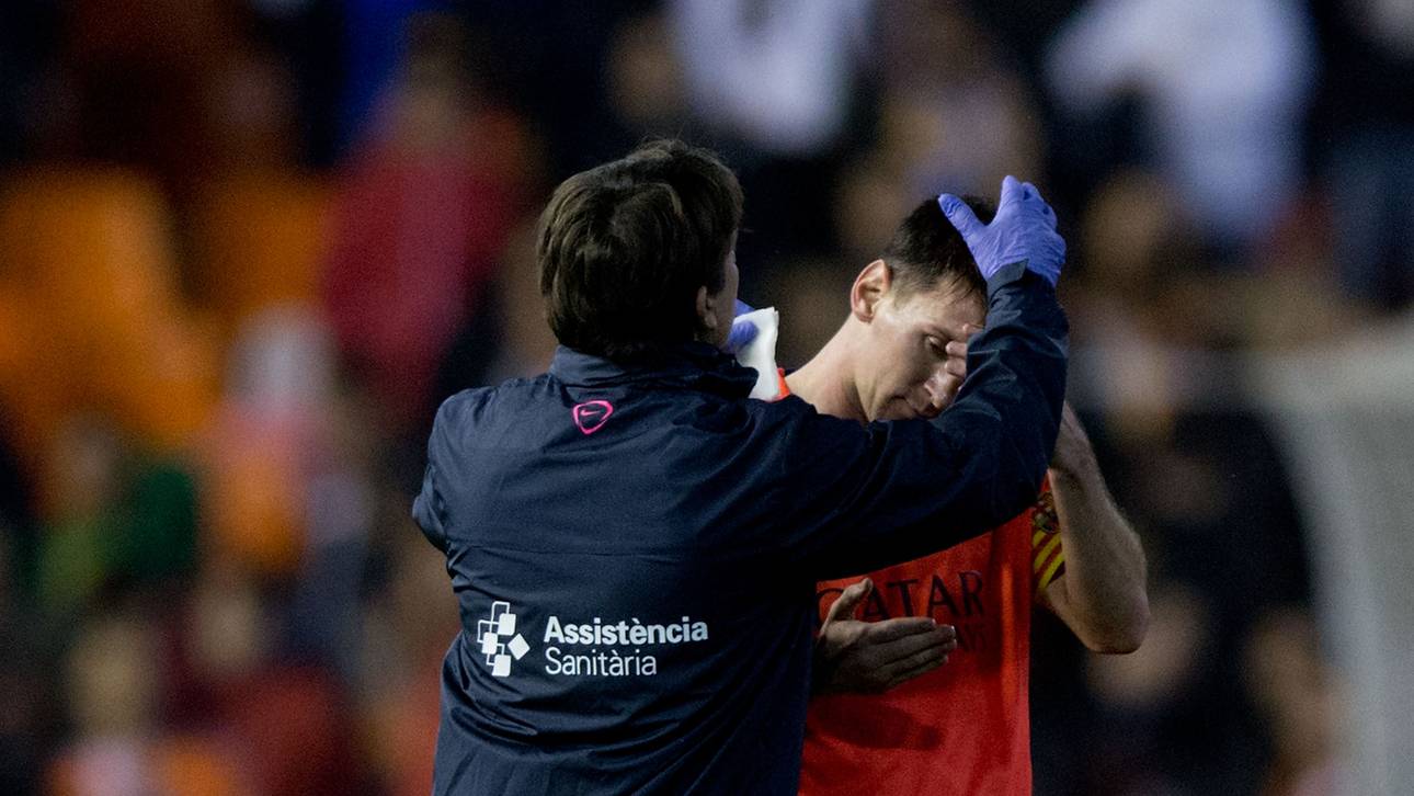 Harte Strafe für Messi-Bewerfer