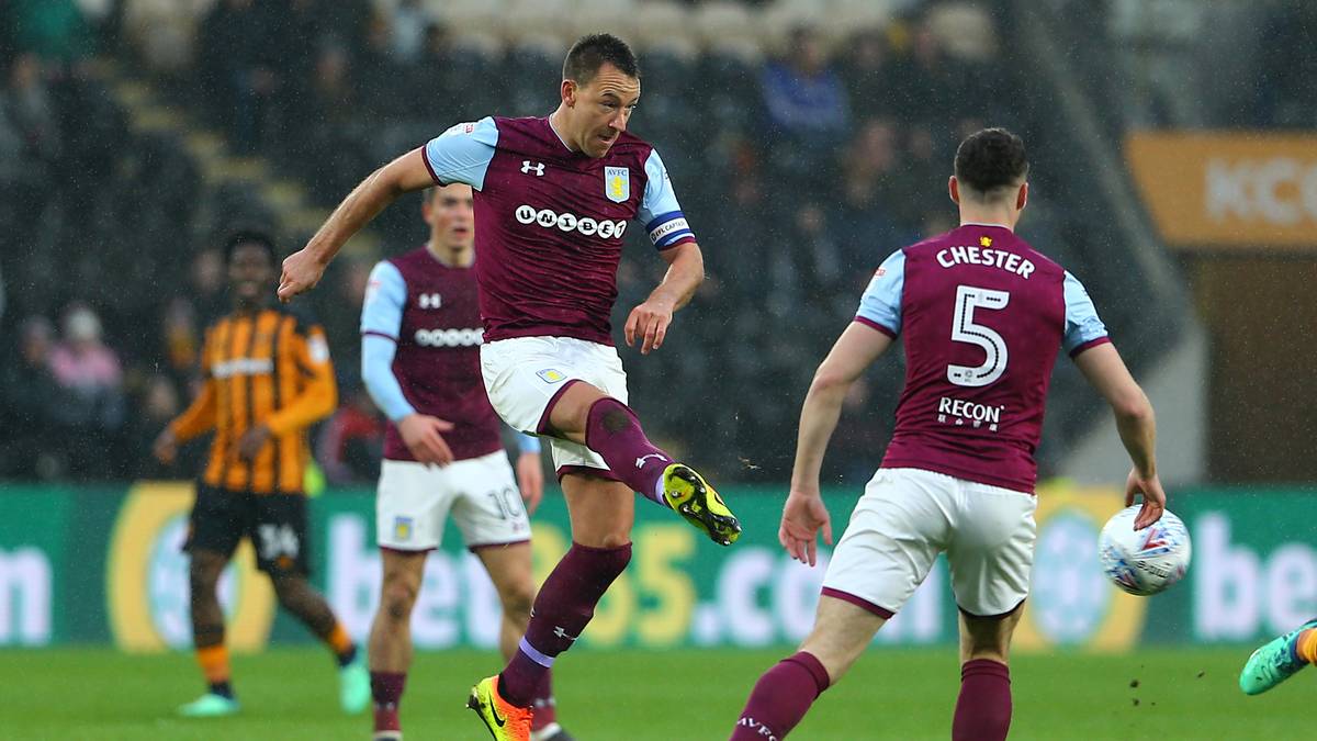 PLATZ 17 - ASTON VILLA: Das Team von England-Legende John Terry gab 6,3 Millionen Euro aus. Es hat sich mehr als gelohnt, denn die "Villans" liegen derzeit in der zweiten Liga auf Platz vier und träumen von der Premier-League-Rückkehr