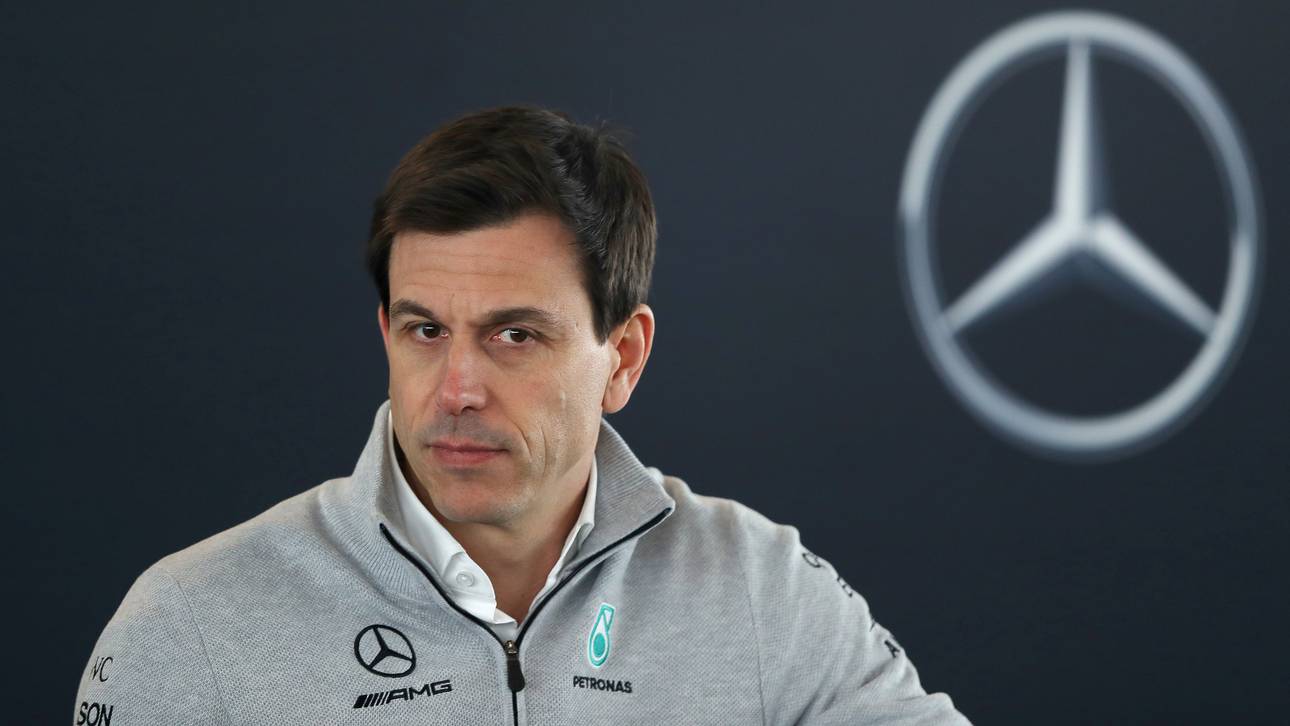 Hat Mercedes mit Öl manipuliert?