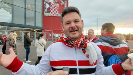 Der 1. FC Köln droht in die zweite Liga abzusteigen - spätestens nach dem 1:1 gegen den FSV Mainz 05. Die Fans leiden mit ihrem geliebten Klub. 