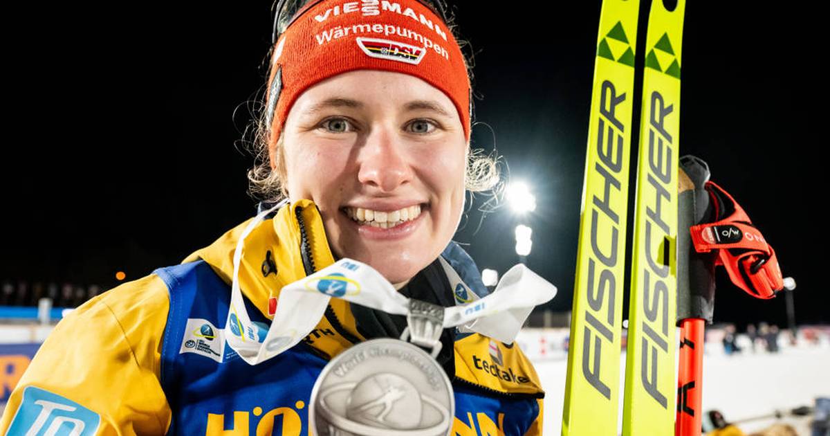 German Biathlon Star Shows Baby Bump!