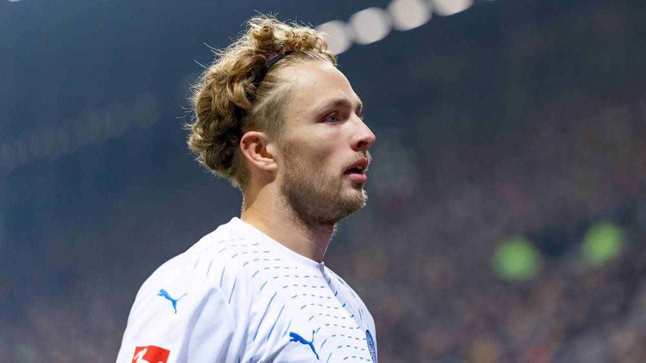 Arp entschuldigt sich