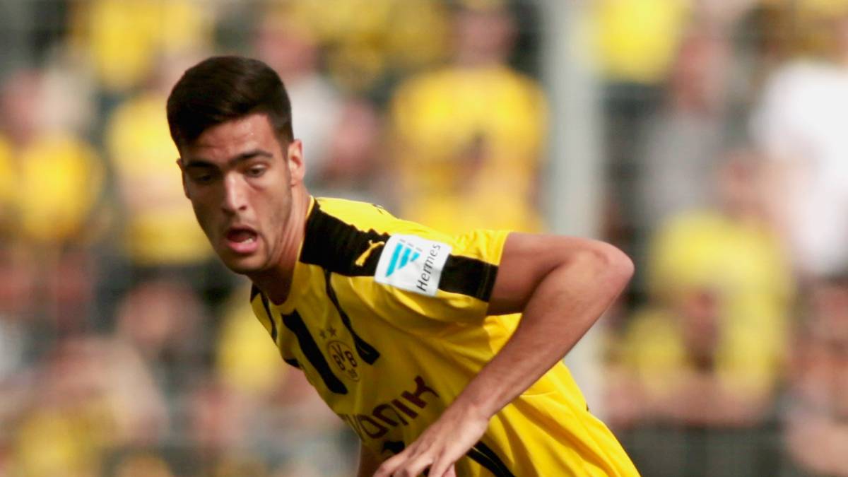 Kommt aus Spanien von CA Osasuna. Borussia Dortmund bezahlt 3,75 Millionen Euro für den zentralen Mittelfeldspieler