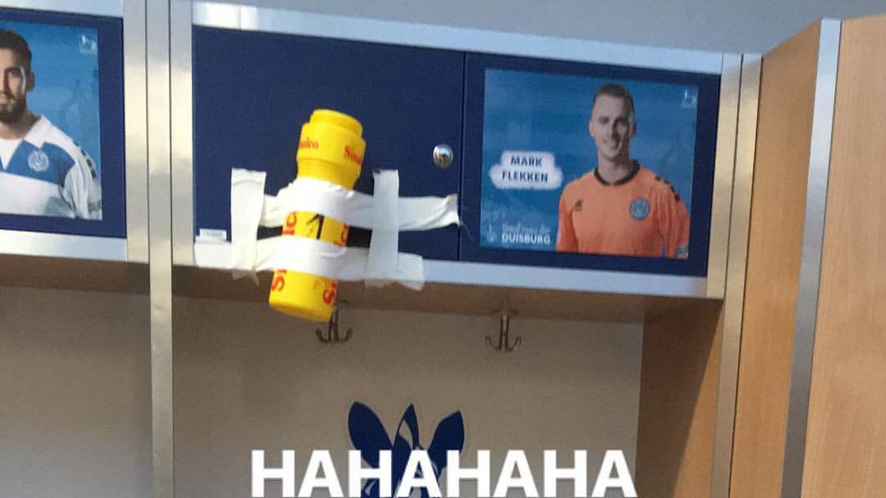 Mitspieler veralbern Pannen-Keeper