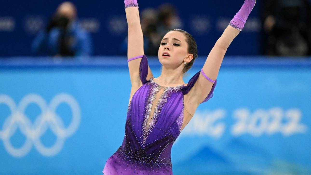 Walijewa trotz Stolperer in Führung – Schott als 14. ins Finale