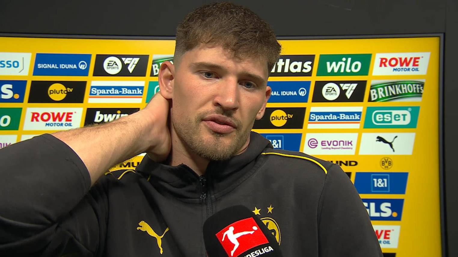 Spielen Sie nächste Saison noch für den BVB, Herr Kobel?