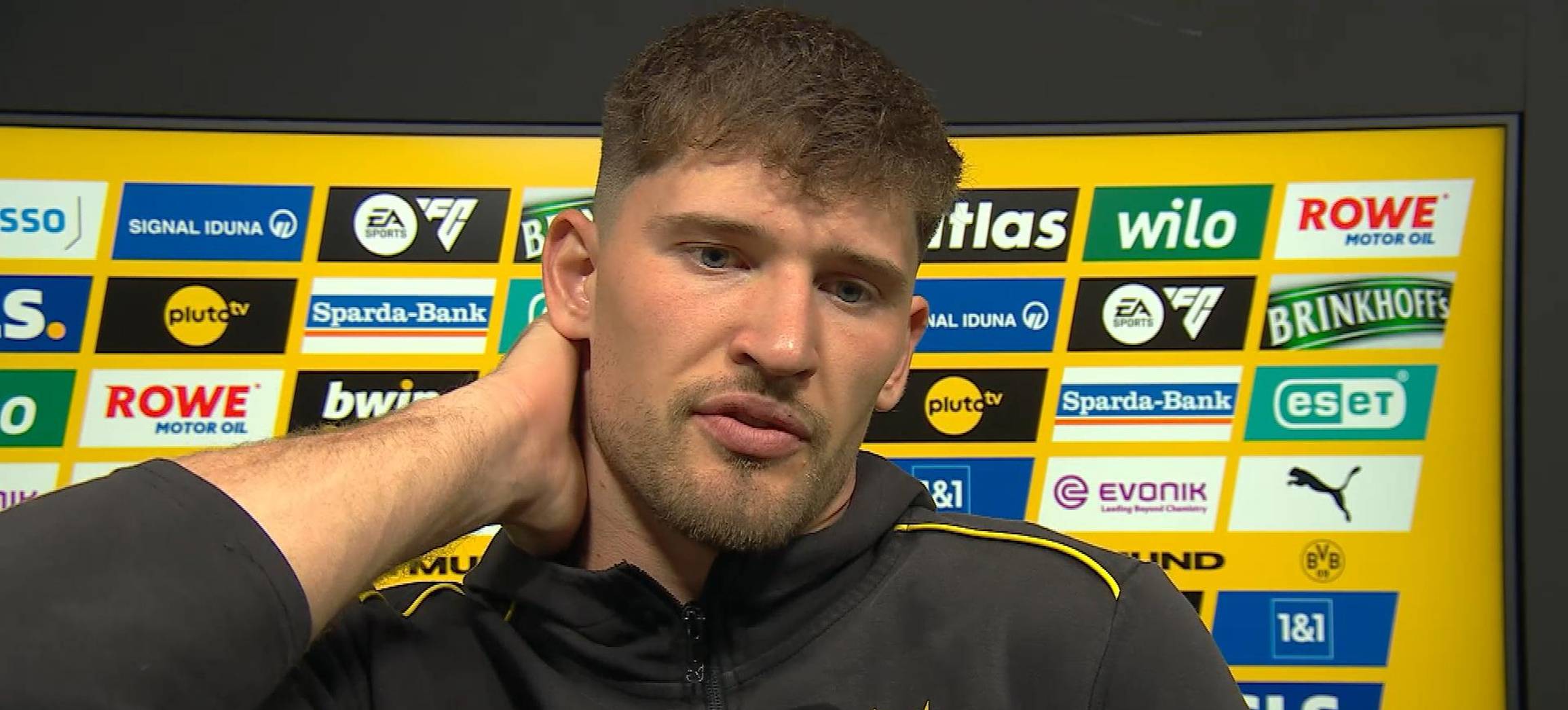 Spielen Sie nächste Saison noch für den BVB, Herr Kobel?