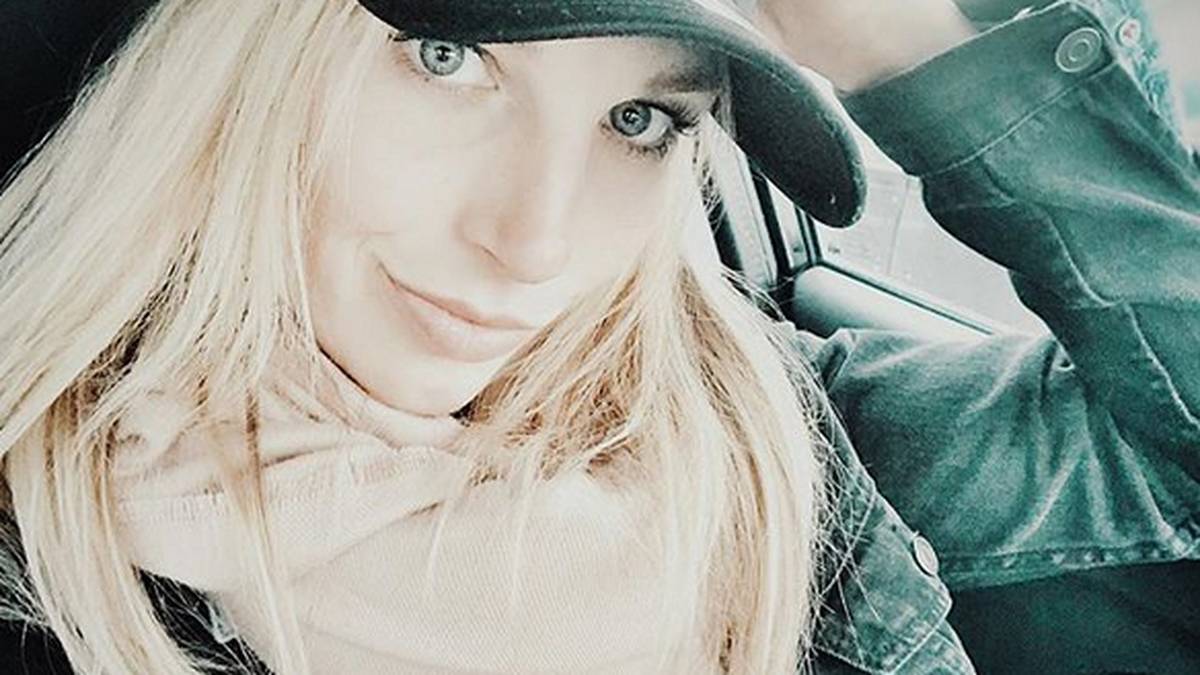 ...oder einem Basecap auf der blonden Mähne