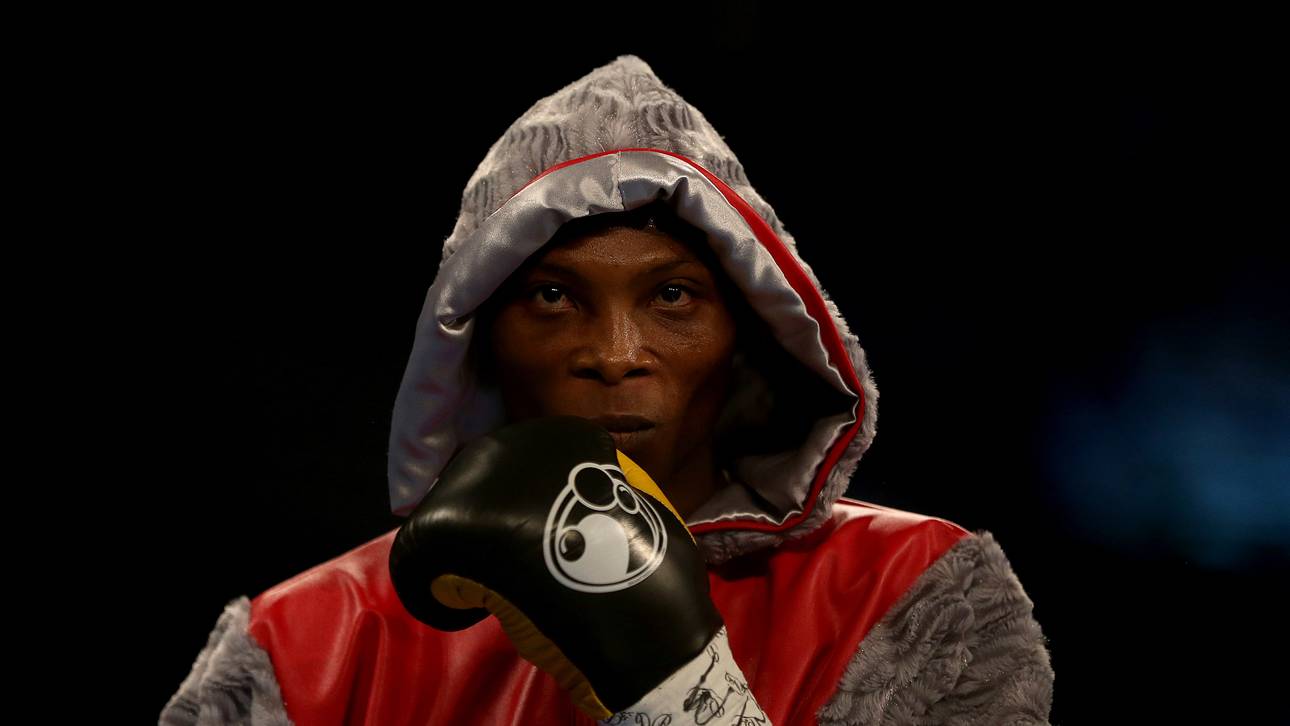 WBSS: Young ersetzt Tete