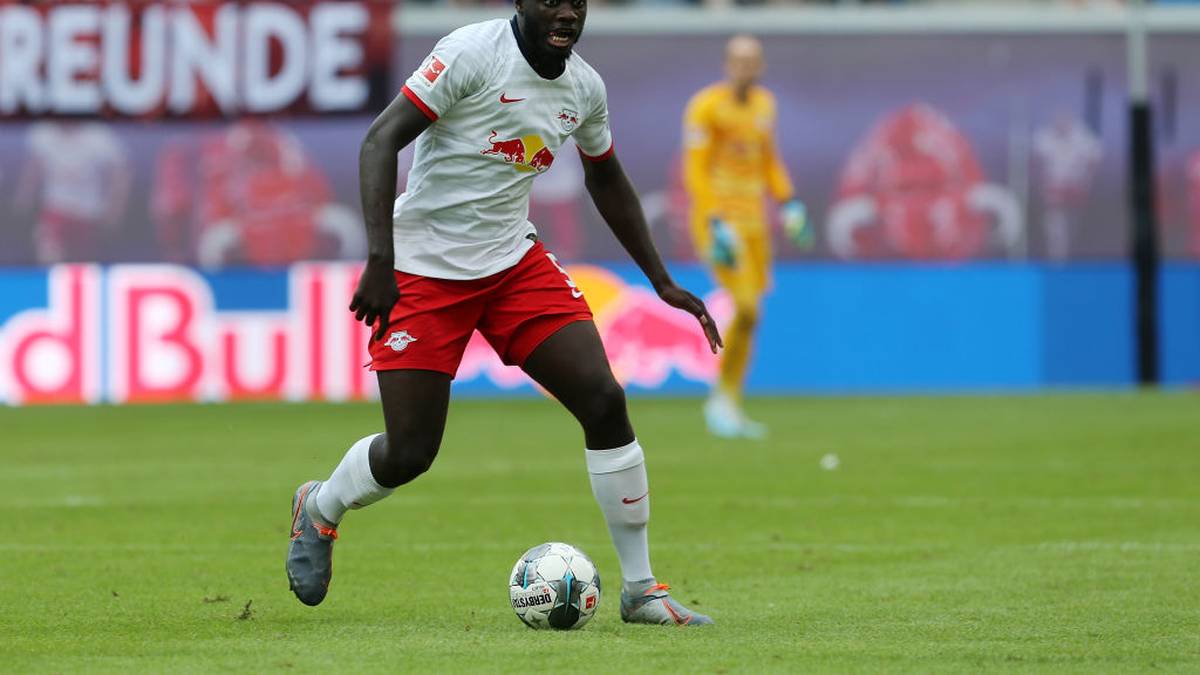 PLATZ 4: Dayot Upamecano - die ersten vier Ligaspiele musste der Innenverteidiger von RB Leipzig wegen einer Knieverletzung noch pausieren, seit seiner Rückkehr am 5. Spieltag ist der zweikampfstarke (67,6 Prozent gewonnene Duelle) Abwehrchef natürlich gesetzt
