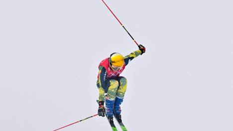 Skicrosserin Daniela Maier auf dem Podium