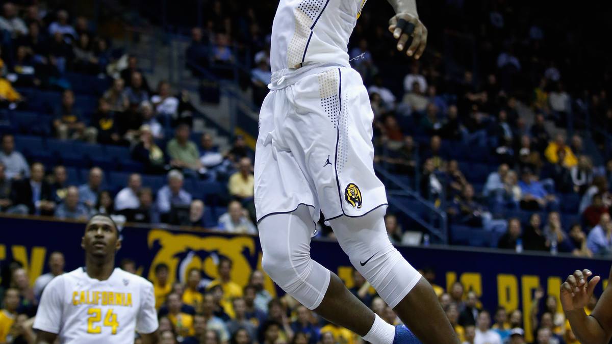 Etwas überraschend wählten die Celtics den Swingman. Der Plan, ihren Pick zu traden, ging nicht auf. Mit den interessierten Chicago Bulls und Philadelphia 76ers konnte sich Boston nicht  einigen. Das ungeheuer dynamische Sprungwunder mit der Mega-Spannweite ist ein für die NBA prädestinierter Flügel. An Wurf und Effizienz muss er  noch arbeiten 