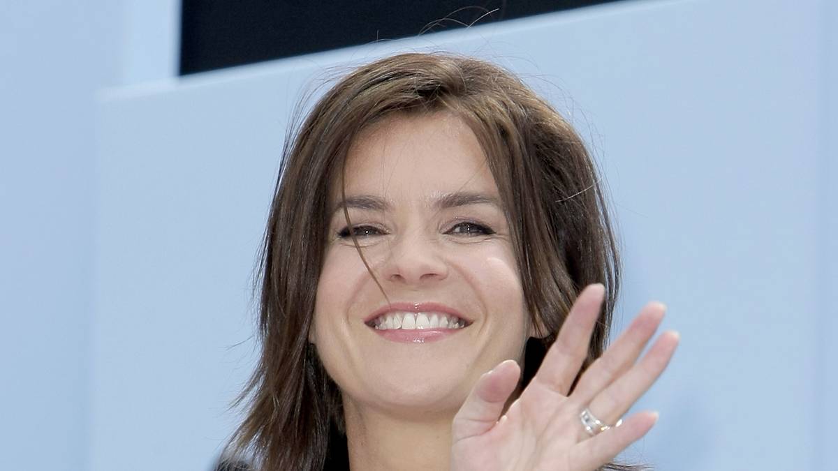 KATHARINA WITT: Nach zwei Olympiasiegen nahm sie eine Fernsehkarriere in Angriff. Sie war Jurorin bei "Let's Dance", moderierte "Stars auf Eis", spielte neben Robert De Niro und Jean Reno im Film "Ronin" und zog sich für den "Playboy" aus